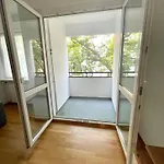 Grosses 3 Bis Zu 8 Personen Zentral Am Kudamm Apartman Berlin