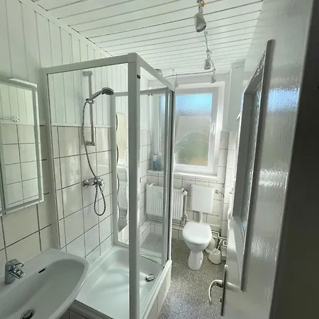 Großes 3 Bis Zu 8 Personen Zentral Am Kudamm Apartment