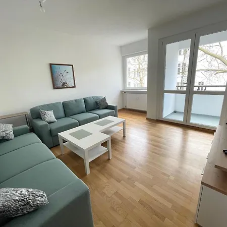 Großes 3 Bis Zu 8 Personen Zentral Am Kudamm Apartment *