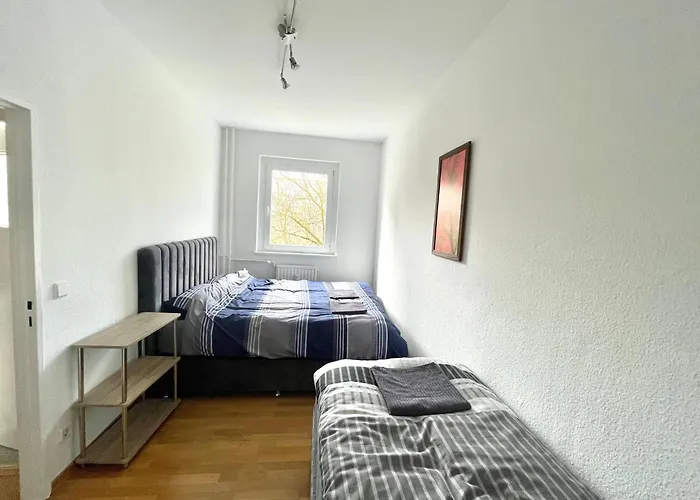 Grosses 3 Bis Zu 8 Personen Zentral Am Kudamm Apartamento Berlim